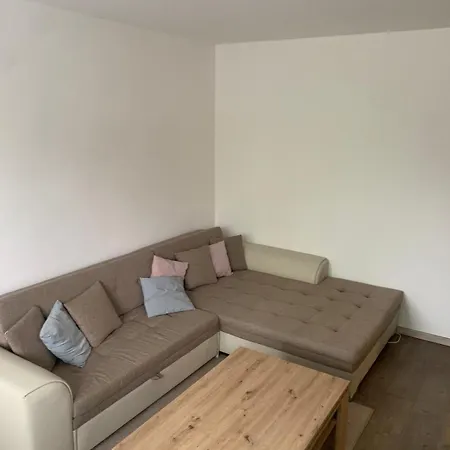 Your 27 With Parking Apartament
